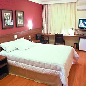 Eston - Localizacao Privilegiada -pet Friendly Hotel